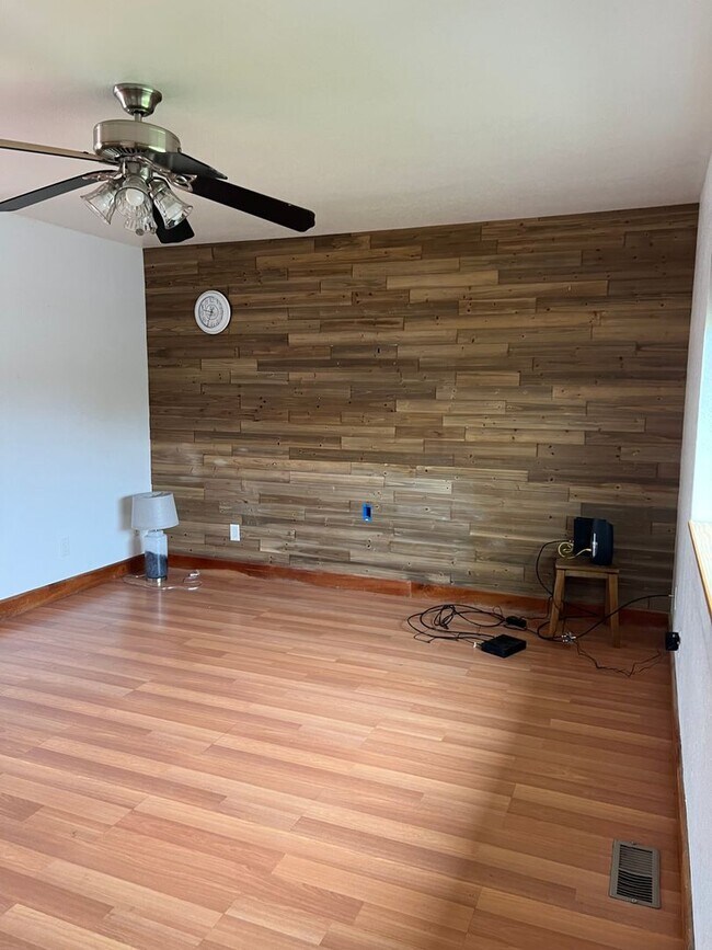Foto del edificio - 5 Bedroom 2 Bath in Belgrade