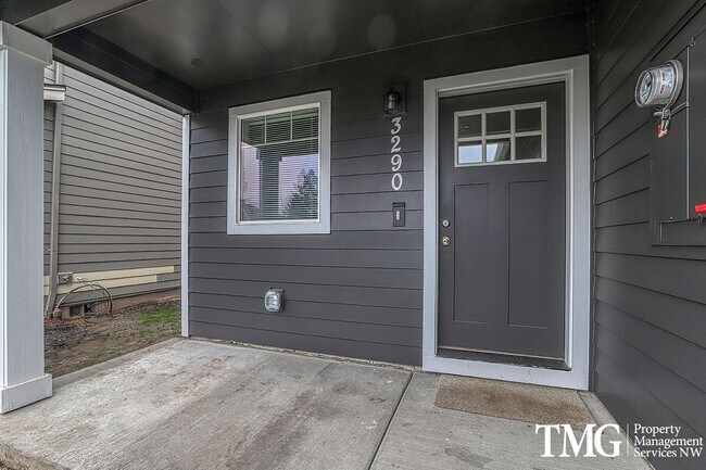 Building Photo - Brand New Construction 2 Story Duplex in W...