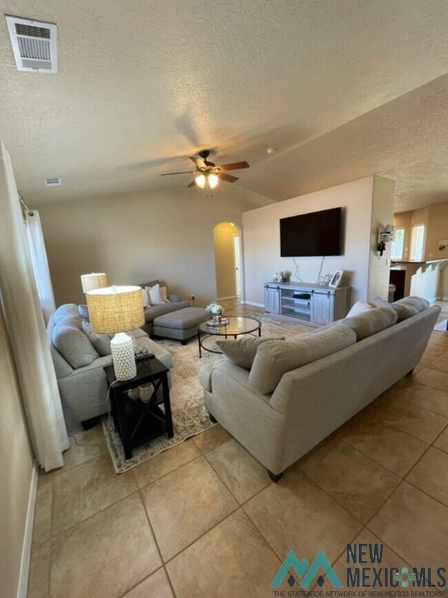 Foto del edificio - 1720 College Park Dr