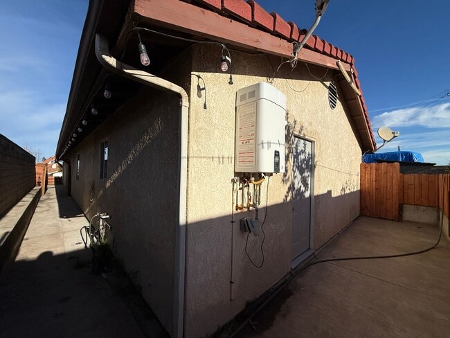 Building Photo - NEW Beautiful 3 Bedroom 1 Bath ADU - Furnished (Unfurnished Negotiable)