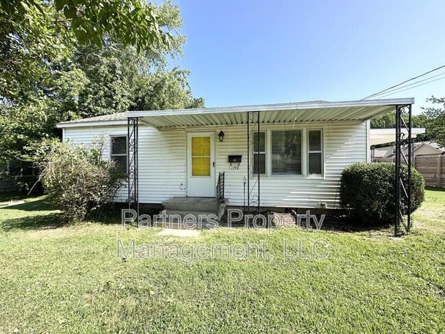 Photo - 1140 West Hendrix Street House