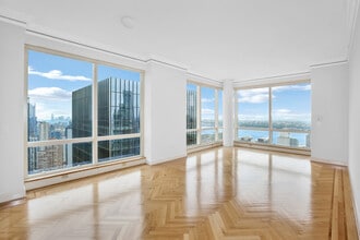 Building Photo - 230 W 56th St