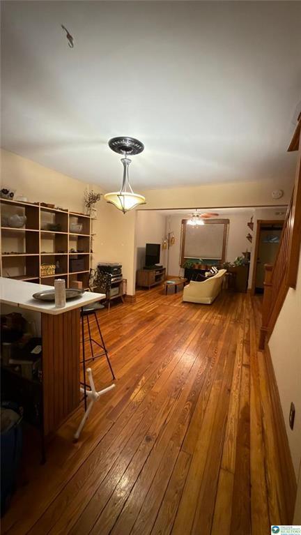 Foto del edificio - 1111 Fullerton Ave