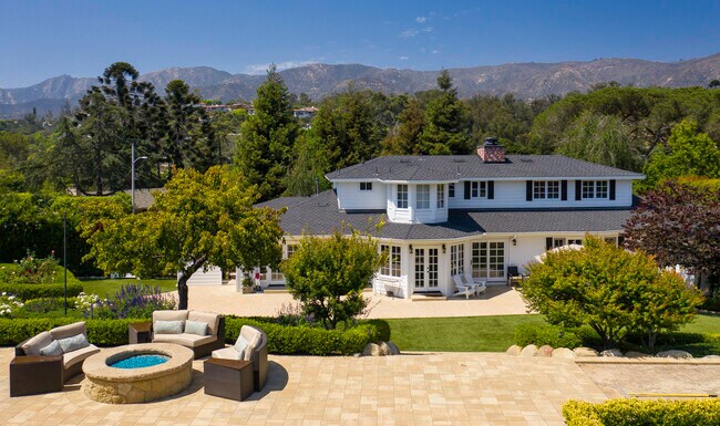 Foto del edificio - 743 Woodland Dr