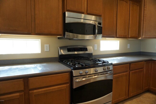 Building Photo - 3225 N 137th Dr