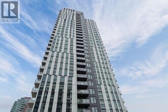 Building Photo - 6608 Sussex Ave