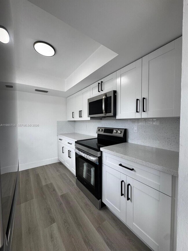 Foto del edificio - 11840 NE 19th Dr