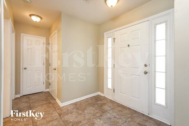 Building Photo - 5040 Teal Ct