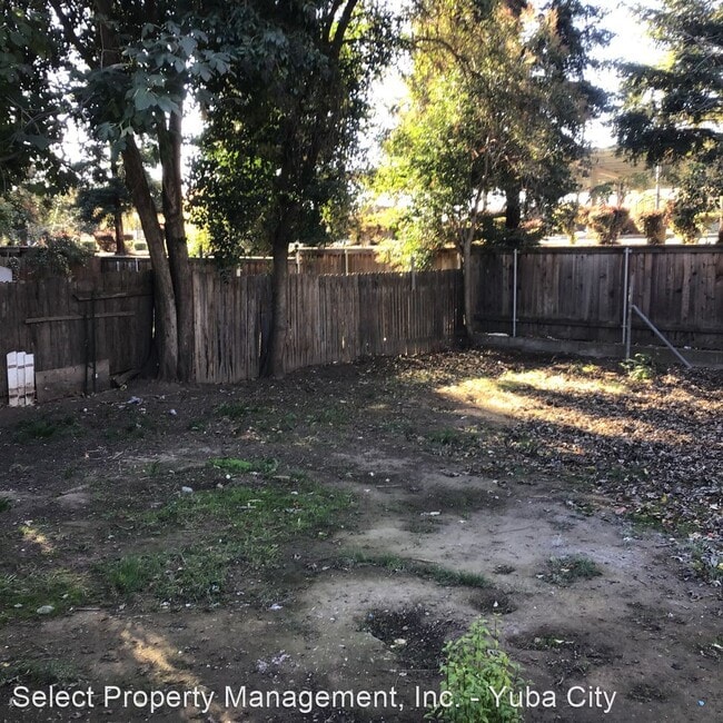 Building Photo - 3 br, 1 bath House - 454 Emerson Ave