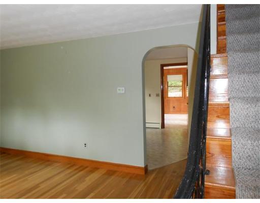 Building Photo - 92 Glenway Ave