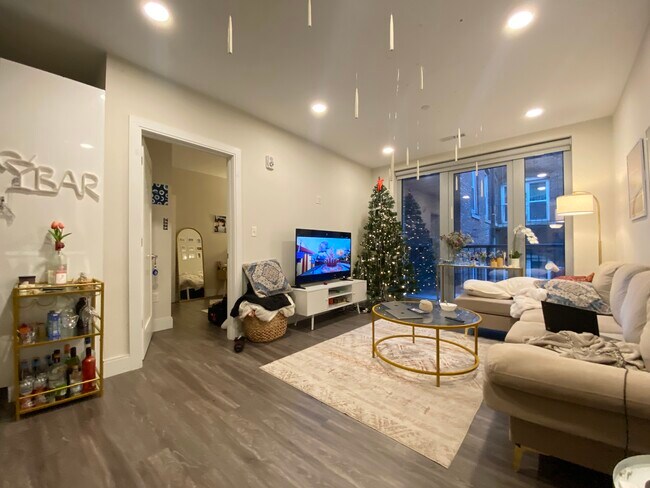 Foto del edificio - 1025 Tremont St