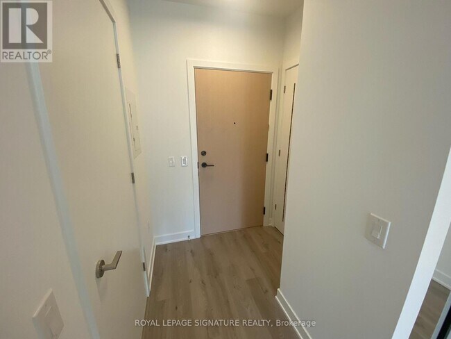 Building Photo - 30 Dreamers Wy