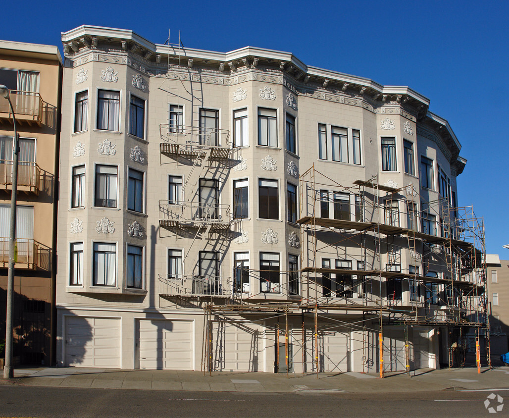 Building Photo - 25 Cervantes Blvd