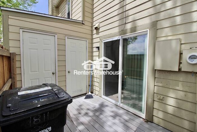 Foto del edificio - Don't miss this - 2BD/2.5BA End-unit Townhome in Indian Creek