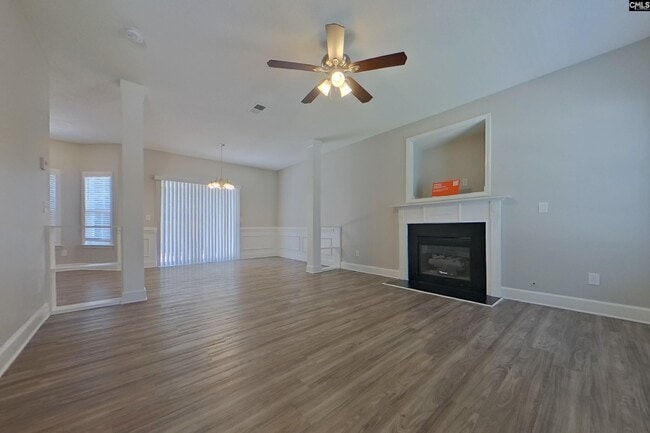 Building Photo - 134 Summer Pines Drive