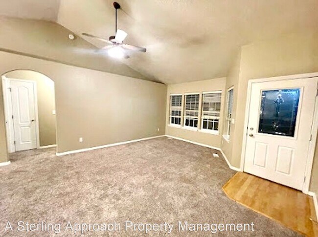 Foto del edificio - 3 br, 2 bath House - 670 N Echohawk Way