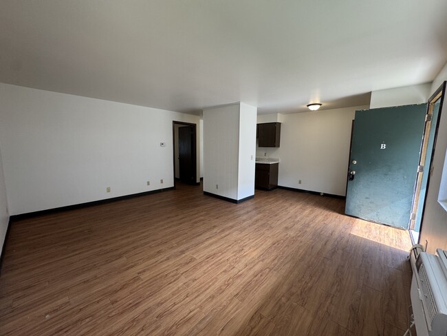 Living Area - Walnut Park Apartments