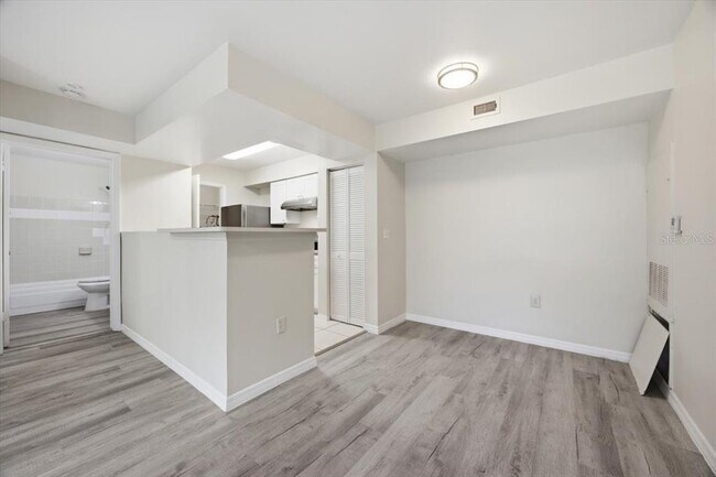 Foto del edificio - 3004 Parkway Blvd