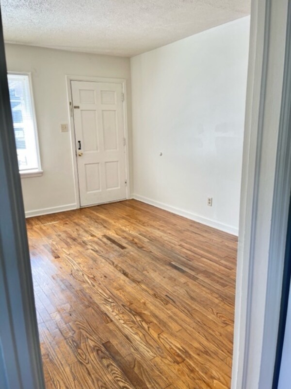 Building Photo - 5426 Hibben Ave