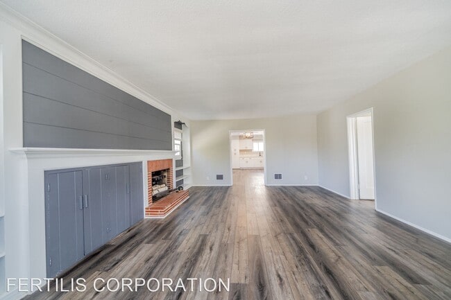 Building Photo - 4 br, 3 bath House - 13204 Banyan St