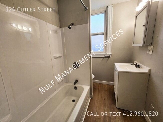 Foto del edificio - 124 Cutler St