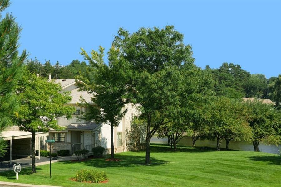 Muirwood Terraces and Apartments Apartments 35055 Muirwood Dr