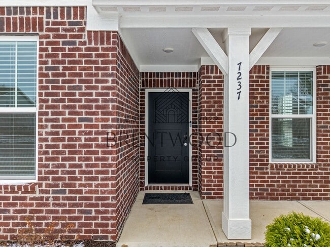 Building Photo - Bright, Open, and Beautiful —  4BR/3BA Home That Checks Every Box