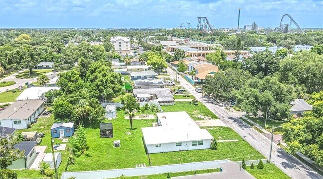 Foto del edificio - 8706 Ruth Pl