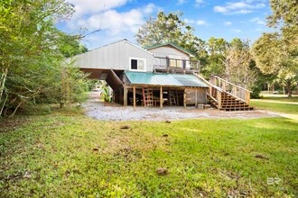 Building Photo - 18870 Highland Dr