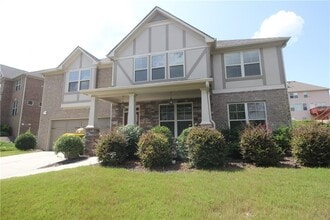 Building Photo - 1665 Gallant Fox Ln