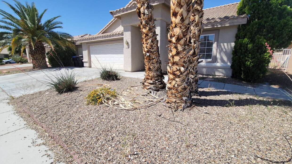 Primary Photo - Wow! Just the Perfect Three Bedroom Two Ba...