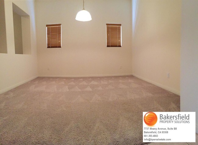 Building Photo - 10402 Loughton Ave
