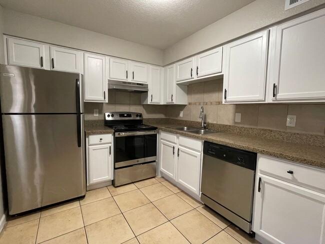 Interior Photo - Hayden Terrace
