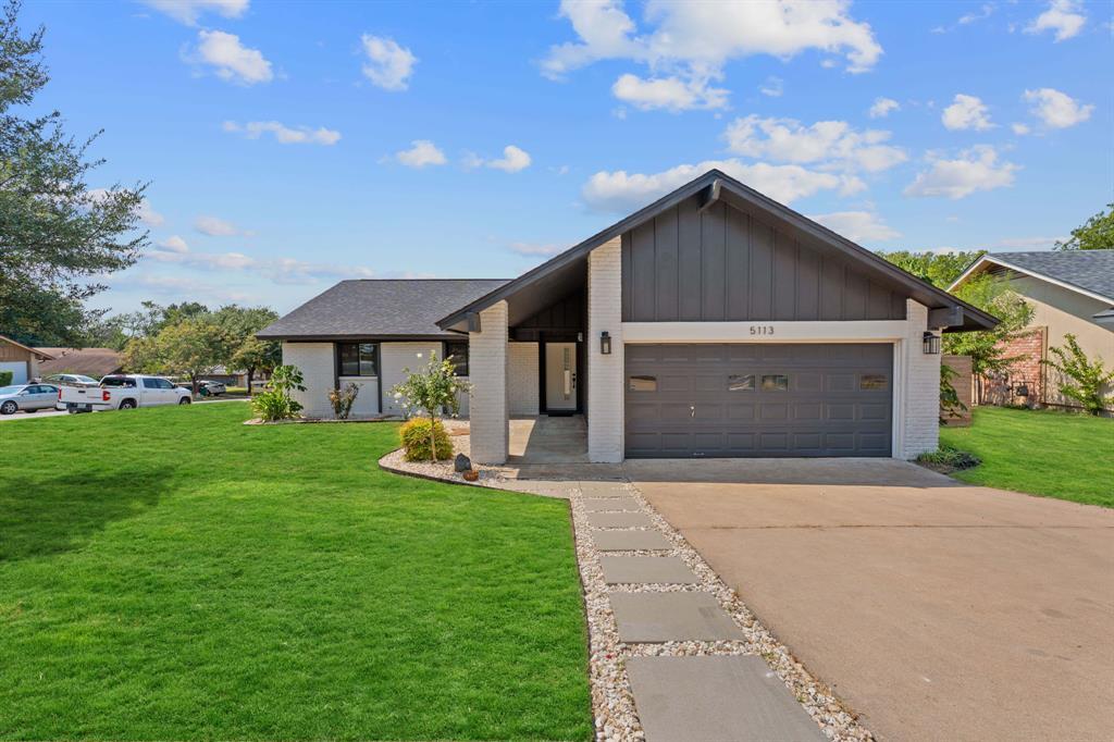 Foto principal - 5113 Loyola Ln