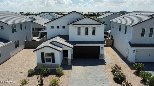 Building Photo - 531 E Bamboo Ln