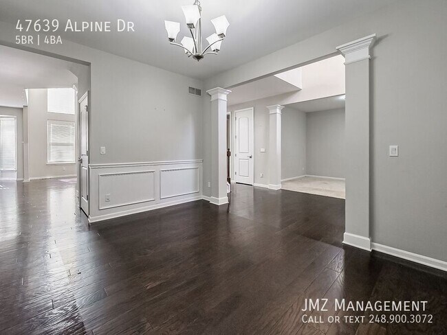 Foto del edificio - 47639 Alpine Dr