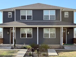 Building Photo - 317 Lambuth Blvd