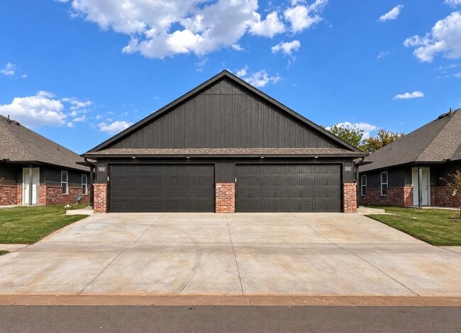 Building Photo - 9118 McLendon Court