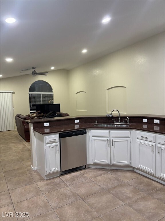 Foto del edificio - 3193 Castle Canyon Ave