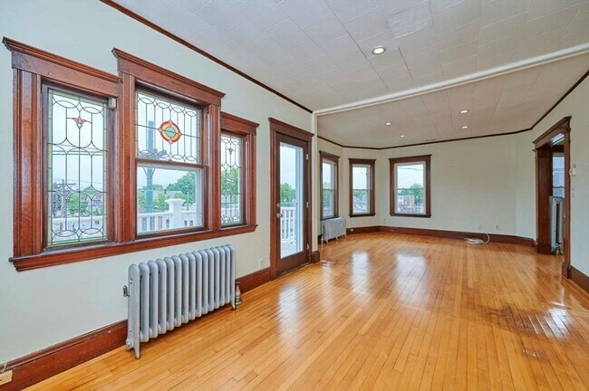 Foto del edificio - 294 Belmont St
