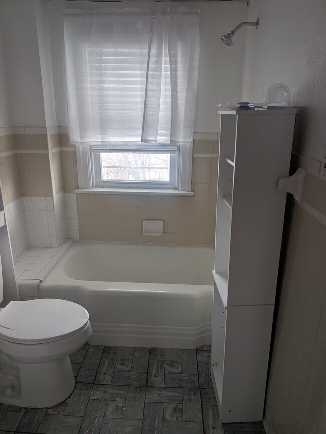 Foto del edificio - 216 Hager St