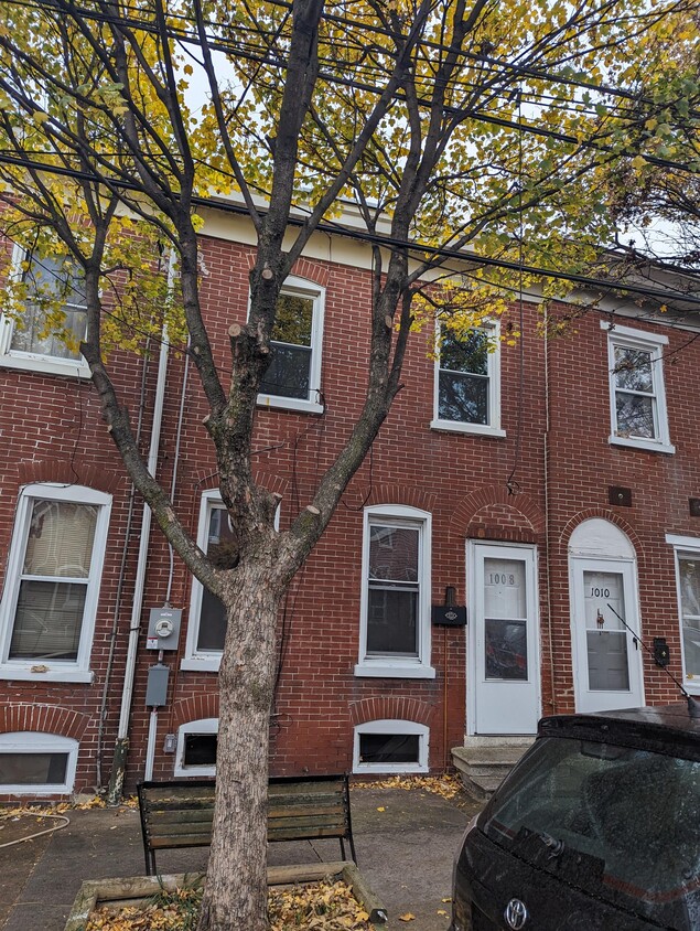 Primary Photo - 1008 W 5th St