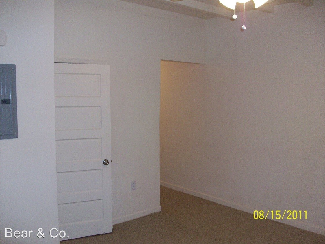 Primary Photo - 1103 Lindley Ave