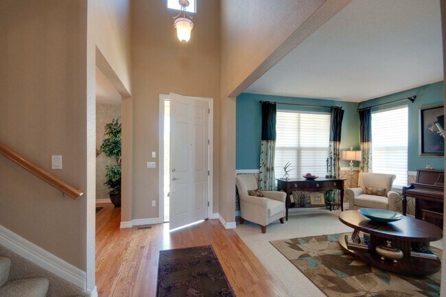 Building Photo - 2809 Eagle Dr