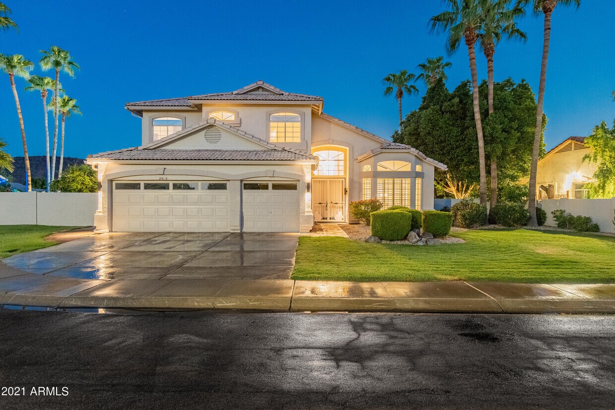 Primary Photo - 21525 N 58th Dr