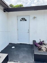 Building Photo - 414 NW 60th Way