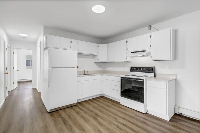 Interior Photo - Wild Grove Apartments - 702 NICC