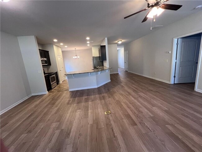 Foto del edificio - 30 Miles Dr