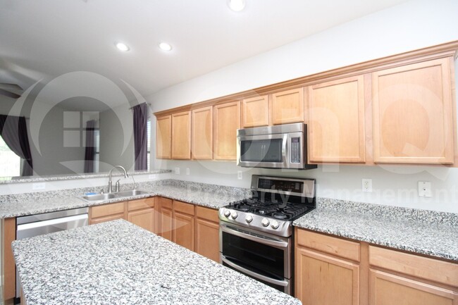 Building Photo - 3721 S Ashley Pl