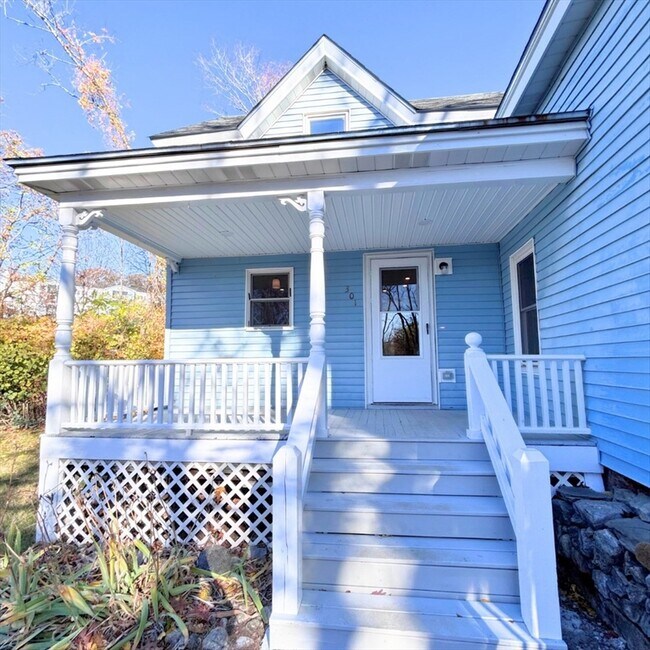 Foto del edificio - 301 Central St